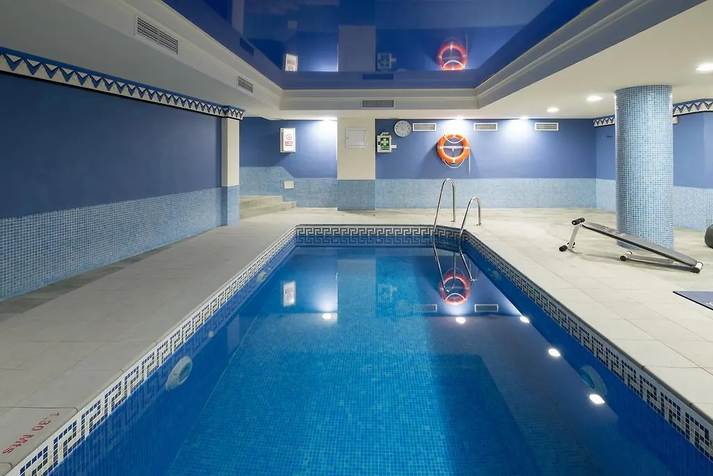 Toboso Apar - Turis Hotel Nerja