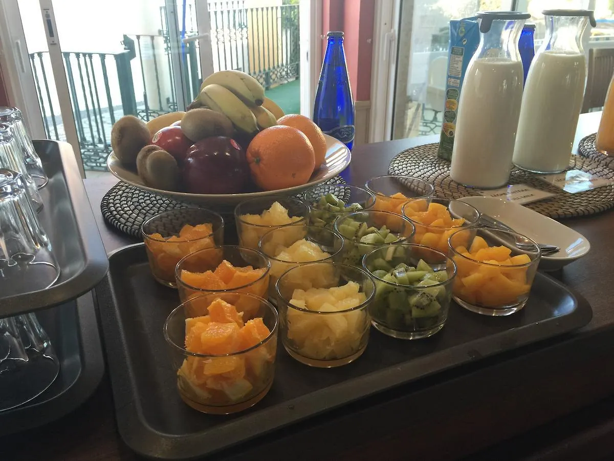 Toboso Apar - Turis Hotel Nerja