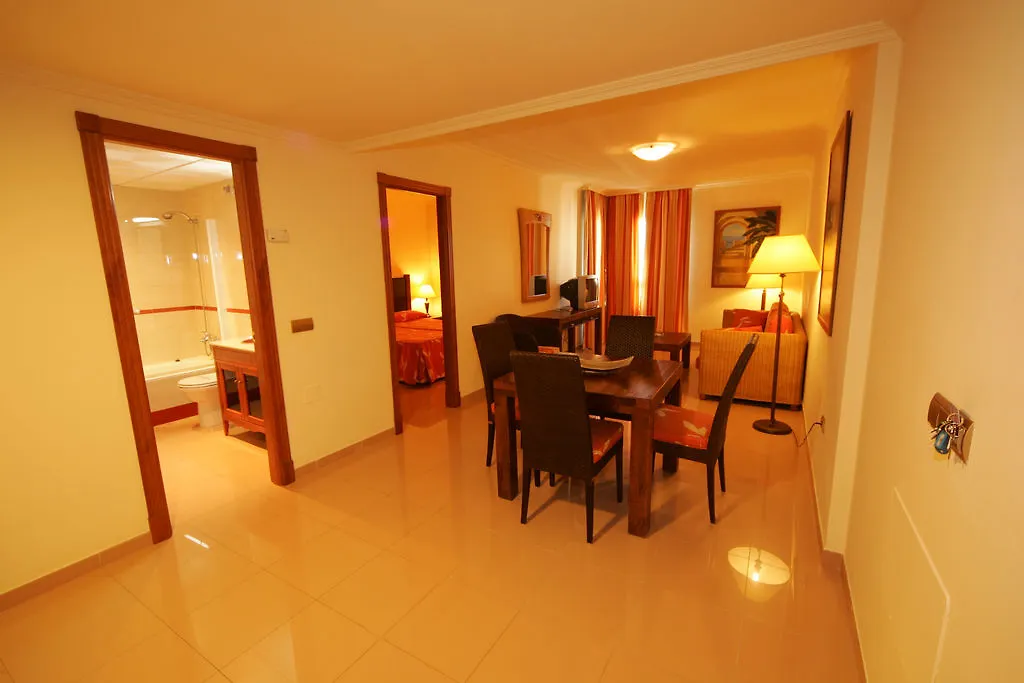 ***  Toboso Apar - Turis Hotel Nerja Spanyolország